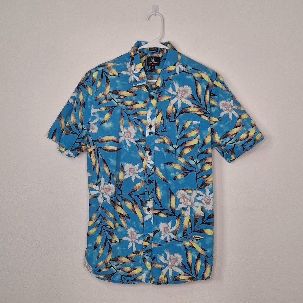 Volcom Mens Hawaiian Shirt Sz XL Floral Button Down Classic Fit Novelty Print